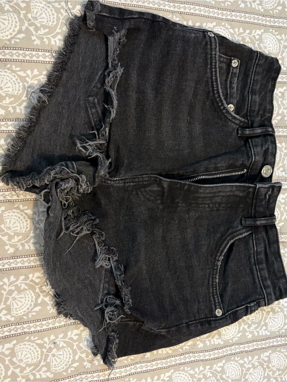 Zara Black Frayed Hem Women's Denim Shorts